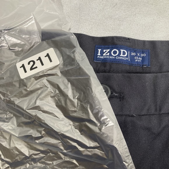 NWT IZOD American Chino Pants Mens 36x30 Straight Leg Flat Front Navy Cotton - Picture 13 of 13